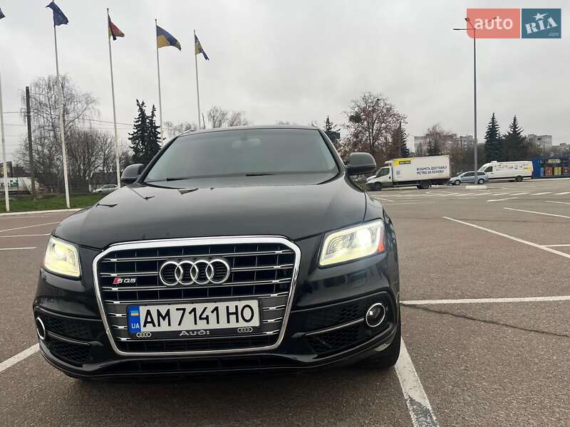 Позашляховик / Кросовер Audi Q5 2015 в Житомирі