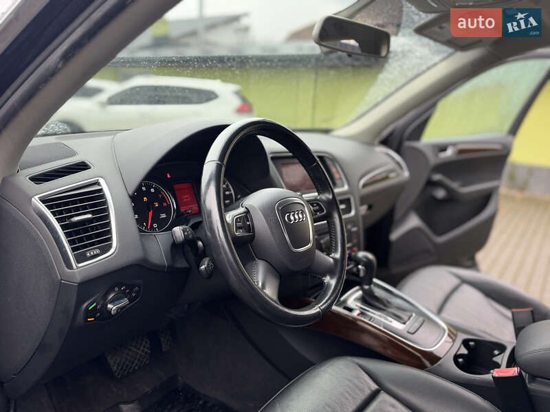 Позашляховик / Кросовер Audi Q5 2012 в Львові