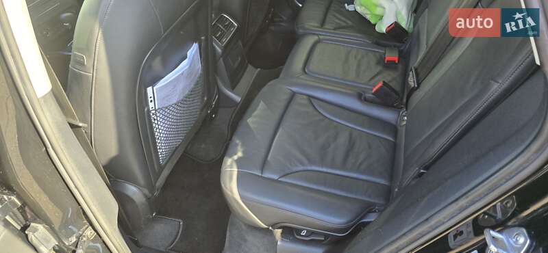 Внедорожник / Кроссовер Audi Q5 2011 в Одессе