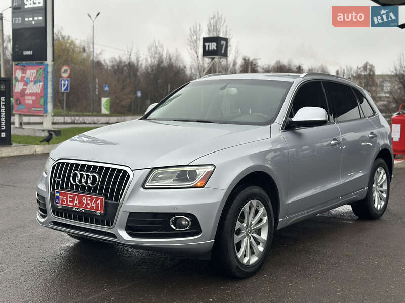 Внедорожник / Кроссовер Audi Q5 2015 в Дубно