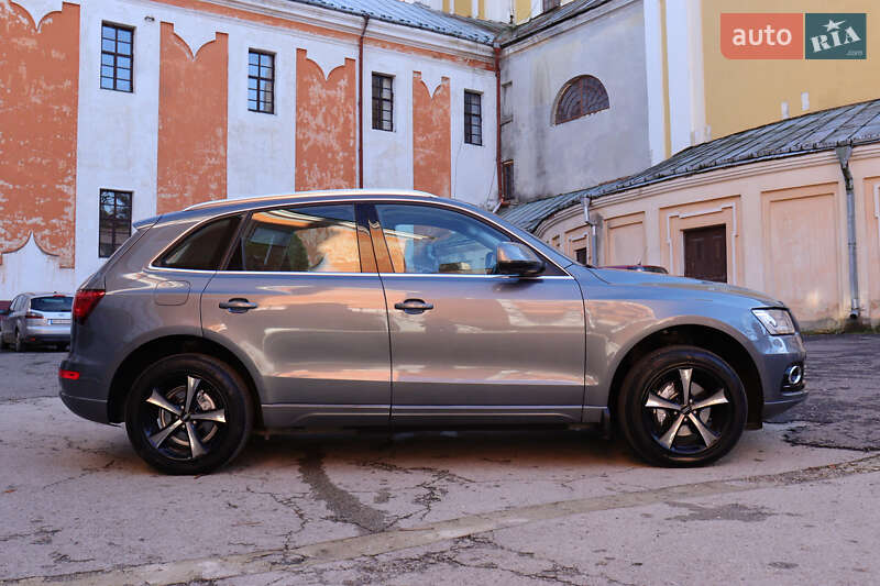 Позашляховик / Кросовер Audi Q5 2013 в Тернополі
