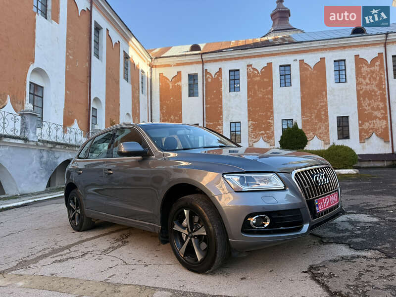 Позашляховик / Кросовер Audi Q5 2013 в Тернополі