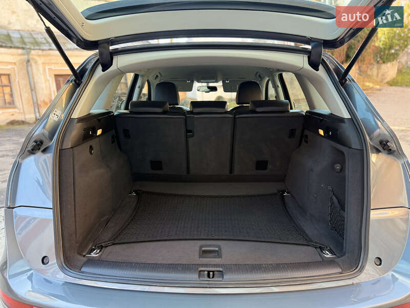 Позашляховик / Кросовер Audi Q5 2013 в Тернополі