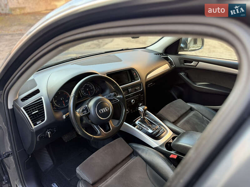 Позашляховик / Кросовер Audi Q5 2013 в Тернополі