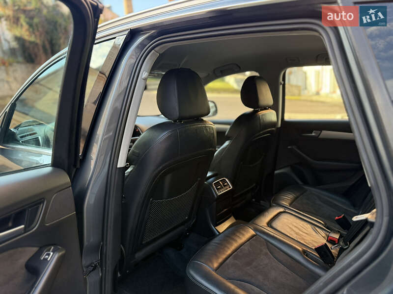 Позашляховик / Кросовер Audi Q5 2013 в Тернополі