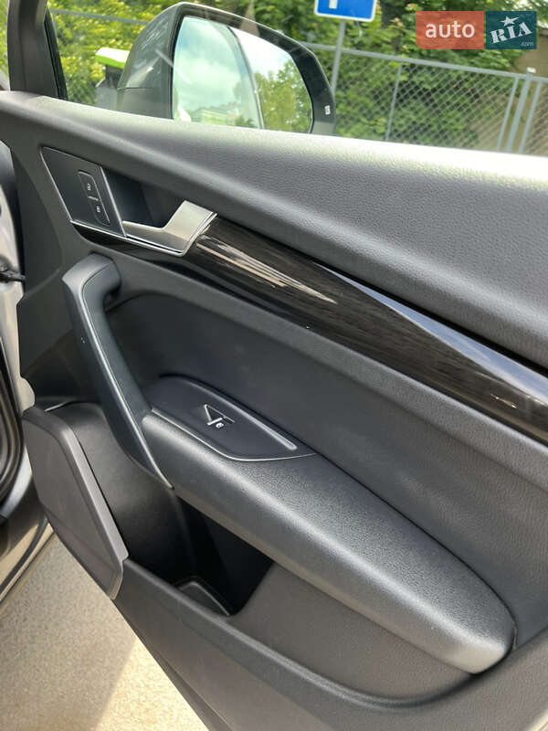 Позашляховик / Кросовер Audi Q5 2017 в Гусятині фото 43 Позашляховик / Кросовер Audi Q5 2017 в Гусятині