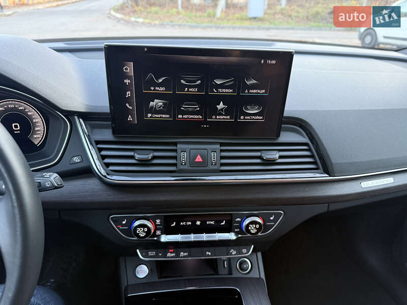 Позашляховик / Кросовер Audi Q5 2022 в Києві