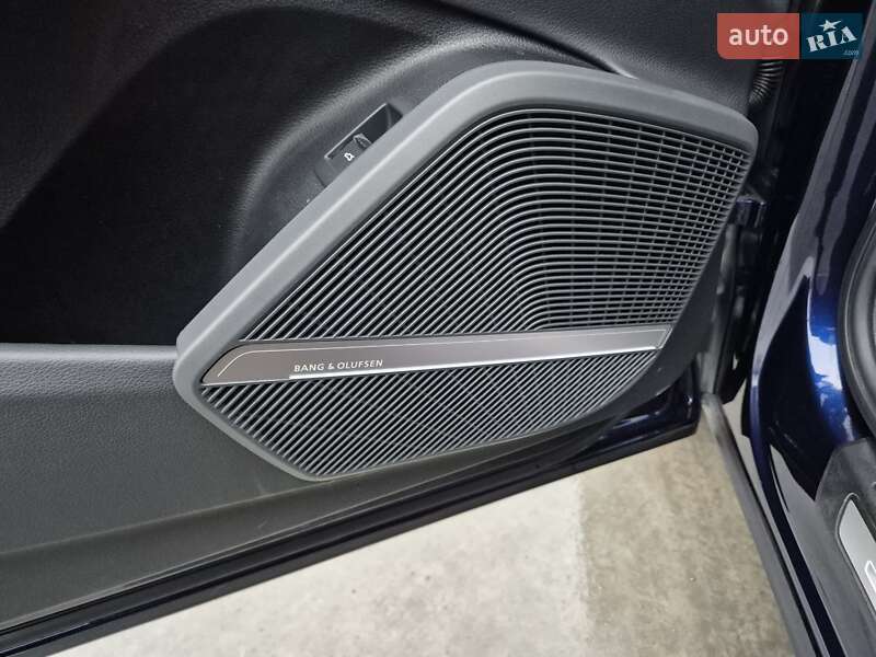 Внедорожник / Кроссовер Audi Q5 2023 в Барышевке