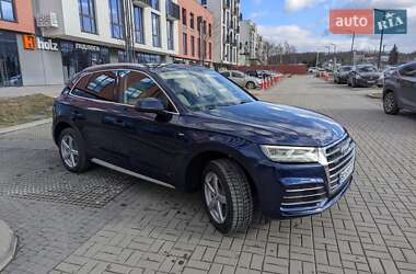 Внедорожник / Кроссовер Audi Q5 2017 в Львове