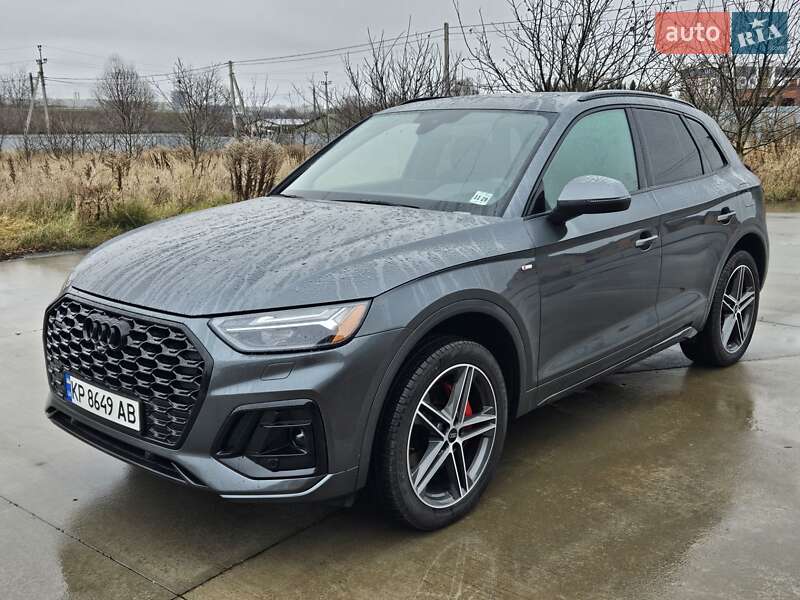 Внедорожник / Кроссовер Audi Q5 2024 в Виннице