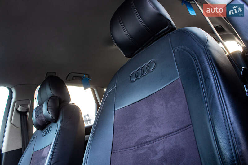 Внедорожник / Кроссовер Audi Q5 2009 в Нововолынске