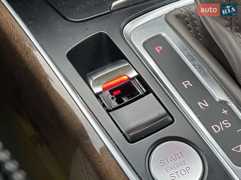 Позашляховик / Кросовер Audi Q5 2017 в Києві