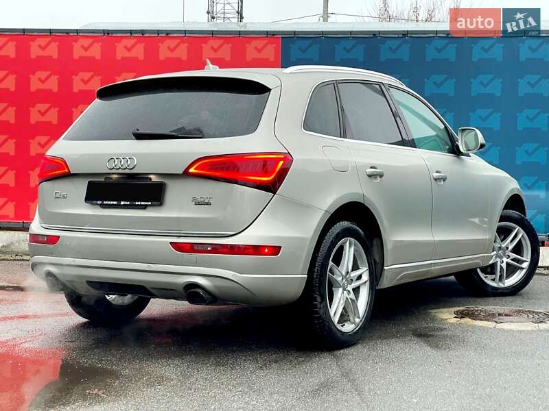 Позашляховик / Кросовер Audi Q5 2017 в Києві