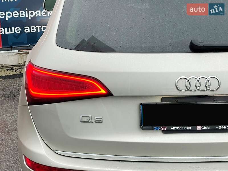 Позашляховик / Кросовер Audi Q5 2017 в Києві