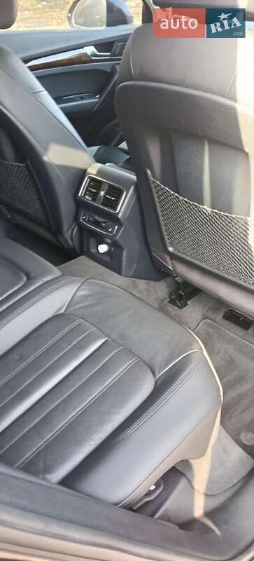 Внедорожник / Кроссовер Audi Q5 2018 в Кривом Роге фото 16 Внедорожник / Кроссовер Audi Q5 2018 в Кривом Роге