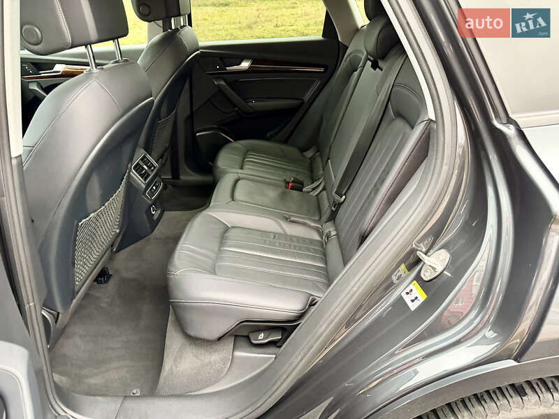 Позашляховик / Кросовер Audi Q5 2018 в Вінниці