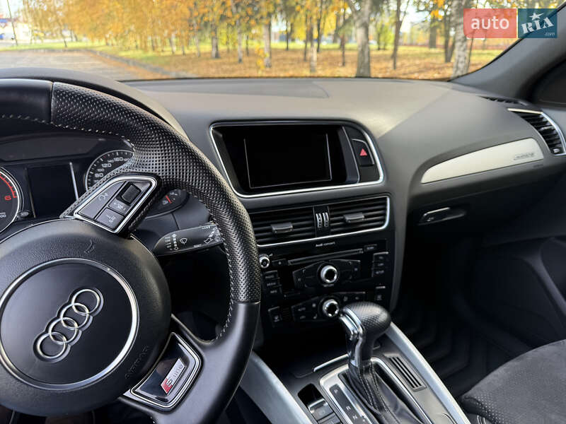 Внедорожник / Кроссовер Audi Q5 2013 в Киеве