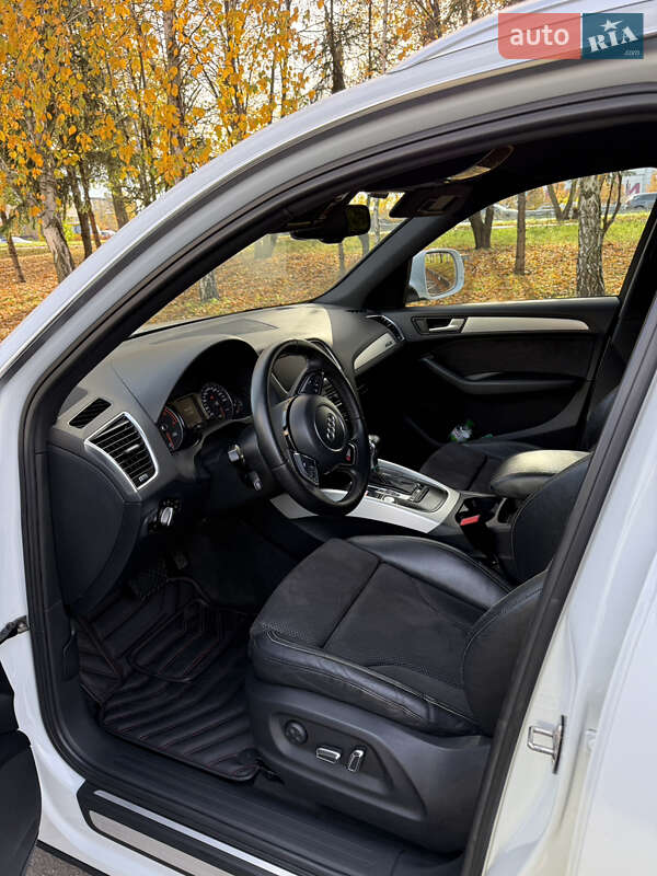 Внедорожник / Кроссовер Audi Q5 2013 в Киеве