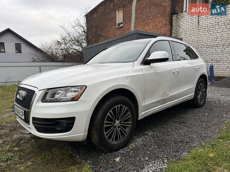 Внедорожник / Кроссовер Audi Q5 2011 в Харькове