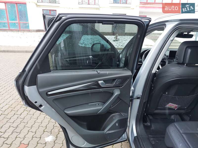 Позашляховик / Кросовер Audi Q5 2018 в Івано-Франківську