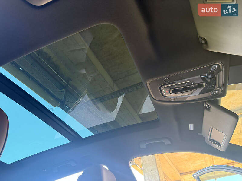 Позашляховик / Кросовер Audi Q5 2023 в Києві