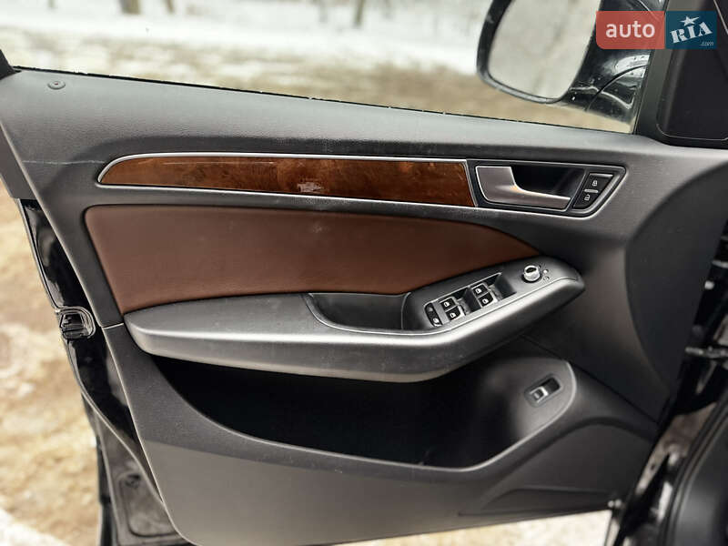 Внедорожник / Кроссовер Audi Q5 2016 в Львове