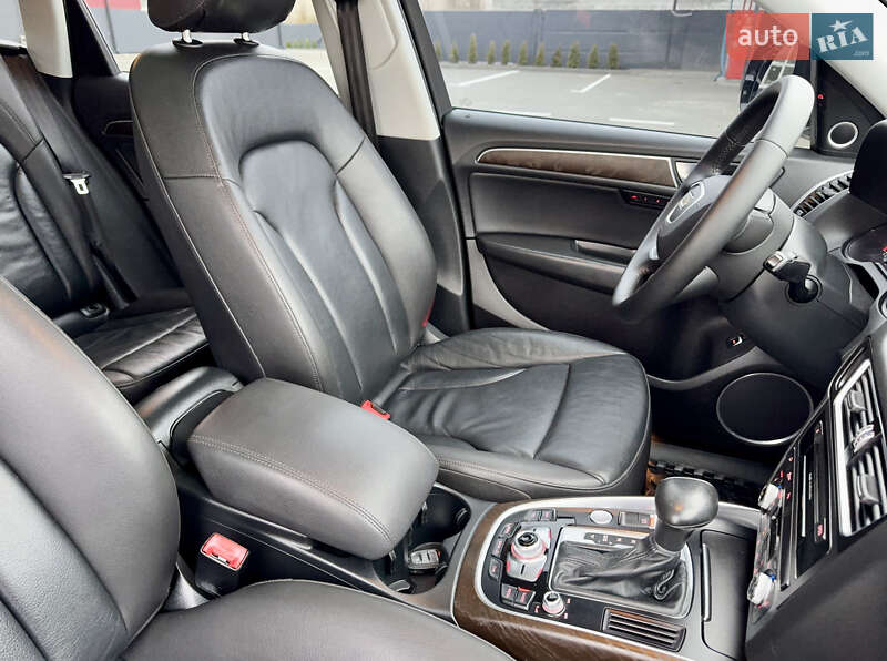 Внедорожник / Кроссовер Audi Q5 2016 в Дубно