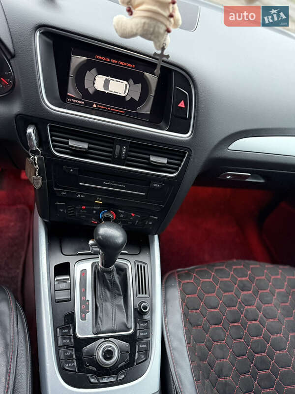 Позашляховик / Кросовер Audi Q5 2011 в Калуші