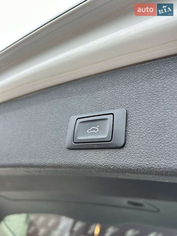 Внедорожник / Кроссовер Audi Q5 2015 в Сумах