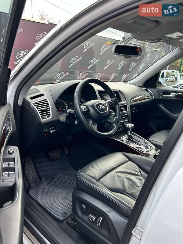 Внедорожник / Кроссовер Audi Q5 2015 в Сумах
