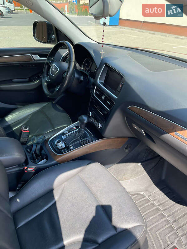 Позашляховик / Кросовер Audi Q5 2013 в Львові