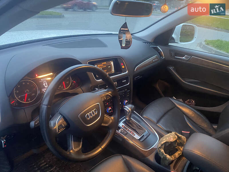 Внедорожник / Кроссовер Audi Q5 2015 в Хмельницком