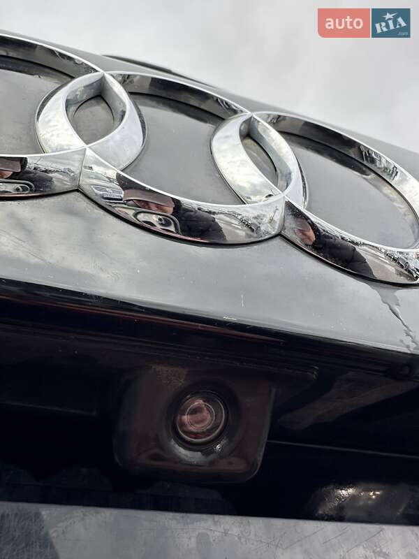 Внедорожник / Кроссовер Audi Q5 2015 в Белогородке