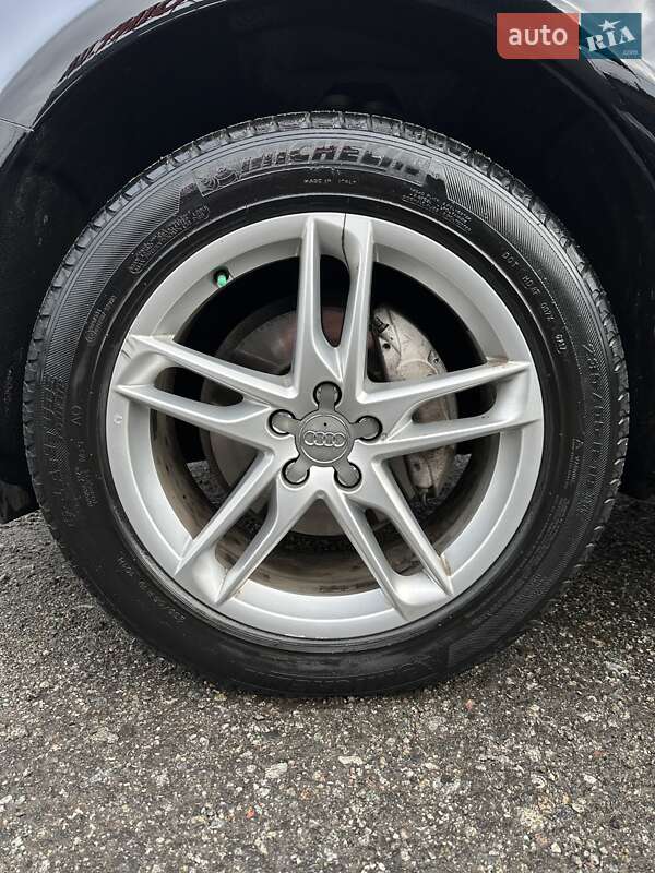 Внедорожник / Кроссовер Audi Q5 2015 в Белогородке