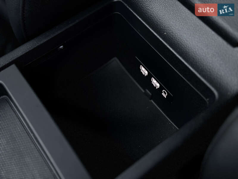 Внедорожник / Кроссовер Audi Q5 2017 в Трускавце фото 41 Внедорожник / Кроссовер Audi Q5 2017 в Трускавце