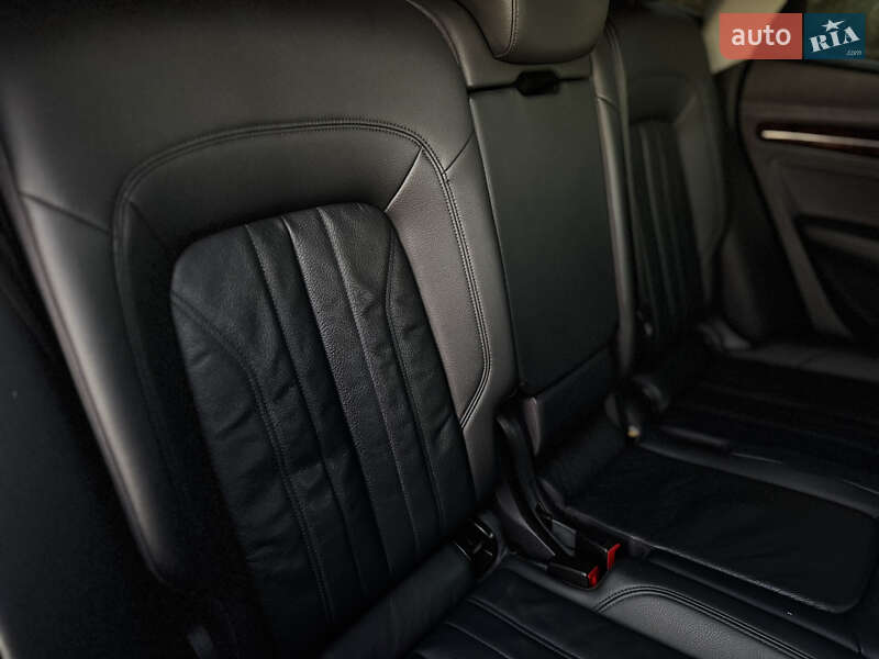 Внедорожник / Кроссовер Audi Q5 2017 в Трускавце фото 63 Внедорожник / Кроссовер Audi Q5 2017 в Трускавце