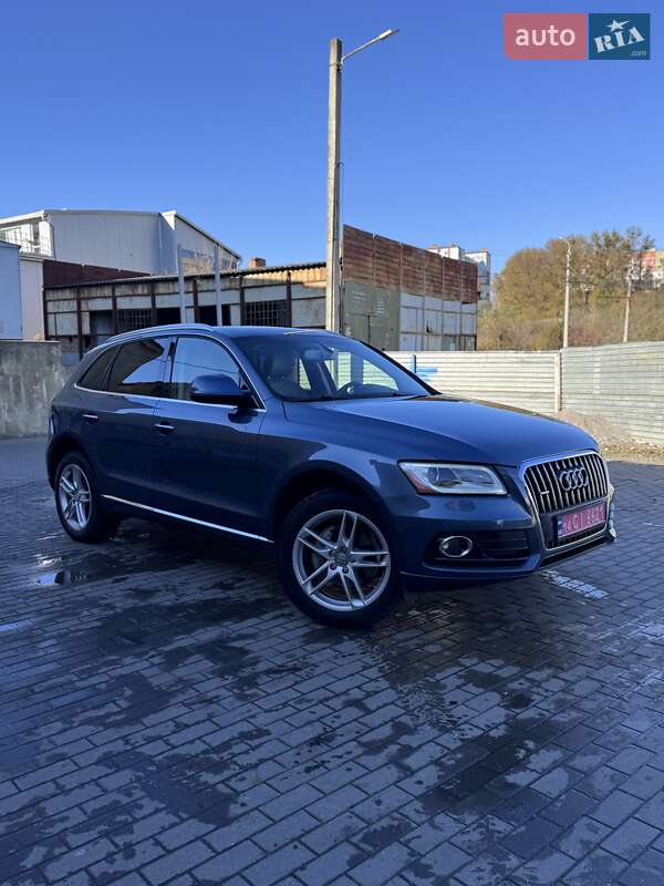 Внедорожник / Кроссовер Audi Q5 2015 в Черновцах