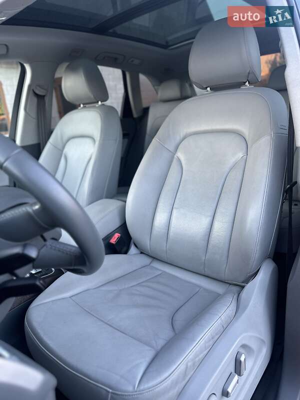 Внедорожник / Кроссовер Audi Q5 2015 в Черновцах