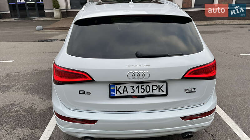 Позашляховик / Кросовер Audi Q5 2015 в Києві