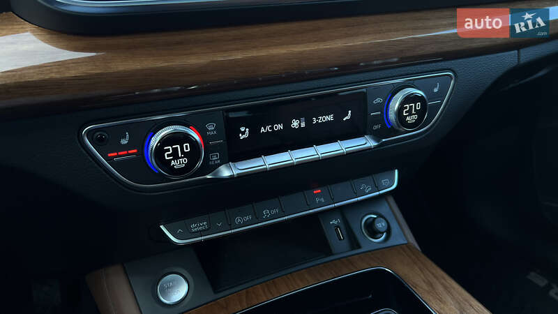 Позашляховик / Кросовер Audi Q5 2020 в Львові фото 12 Позашляховик / Кросовер Audi Q5 2020 в Львові