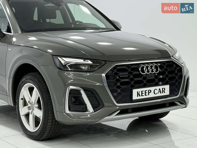 Позашляховик / Кросовер Audi Q5 2022 в Одесі