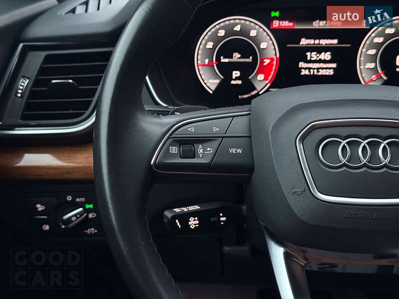 Внедорожник / Кроссовер Audi Q5 2021 в Одессе