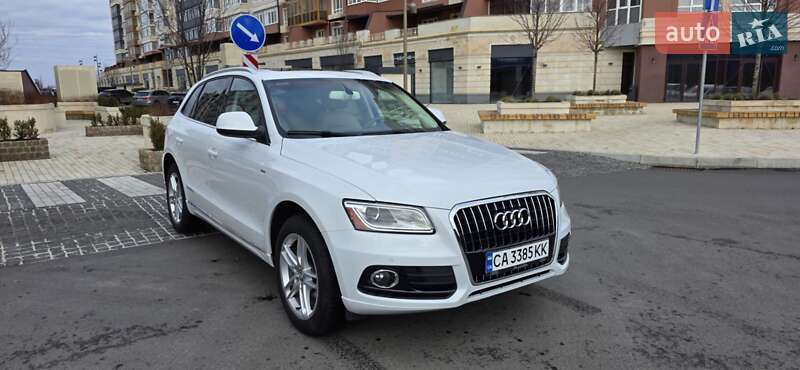 Позашляховик / Кросовер Audi Q5 2012 в Умані