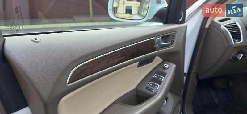 Позашляховик / Кросовер Audi Q5 2012 в Умані