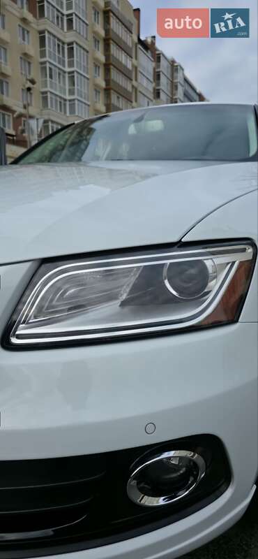 Позашляховик / Кросовер Audi Q5 2012 в Умані
