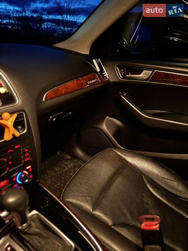 Внедорожник / Кроссовер Audi Q5 2011 в Ивано-Франковске