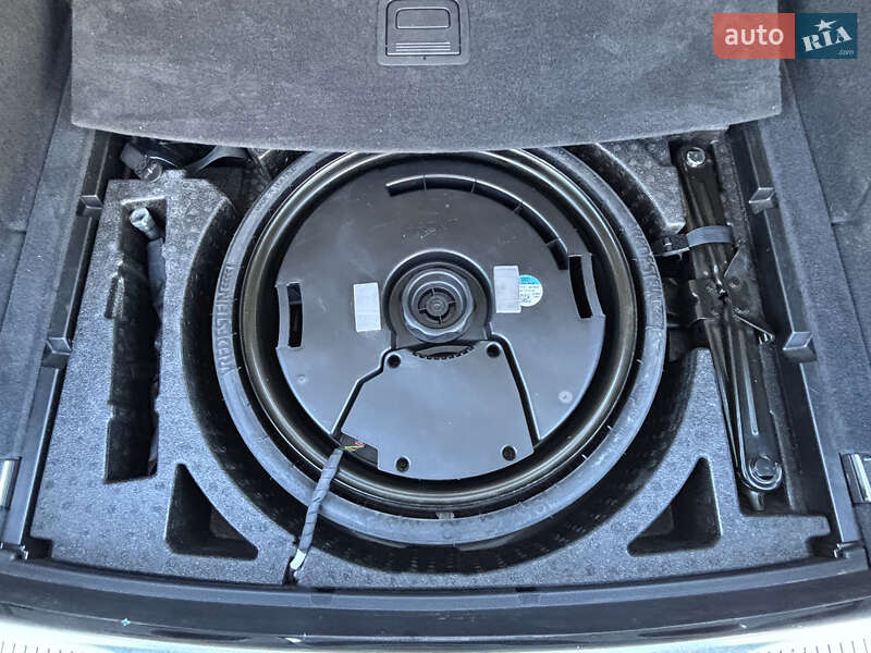 Внедорожник / Кроссовер Audi Q5 2017 в Дрогобыче