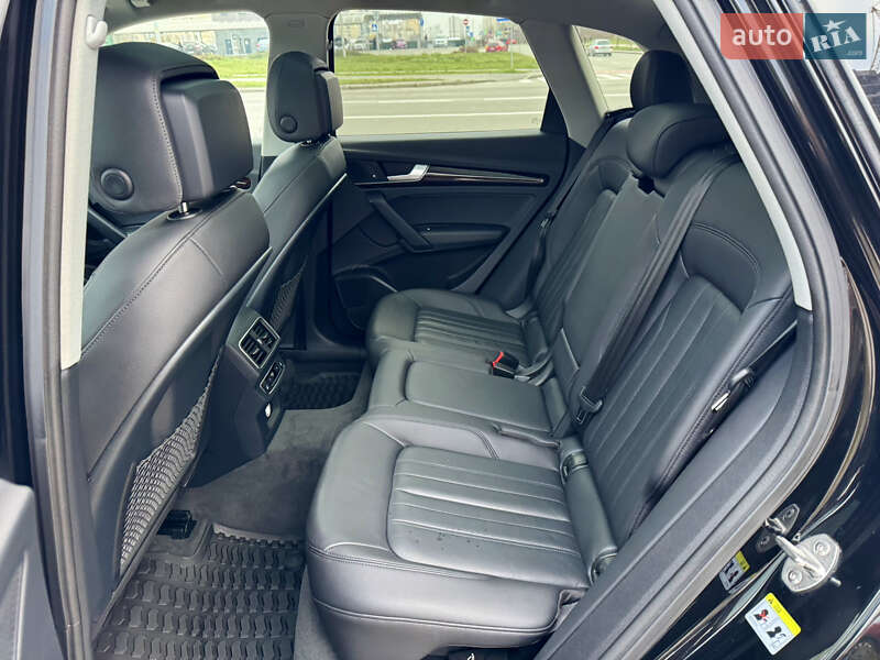 Внедорожник / Кроссовер Audi Q5 2018 в Киеве фото 38 Внедорожник / Кроссовер Audi Q5 2018 в Киеве