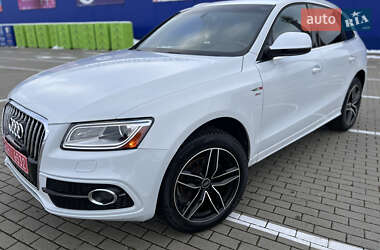 Позашляховик / Кросовер Audi Q5 2017 в Нововолинську