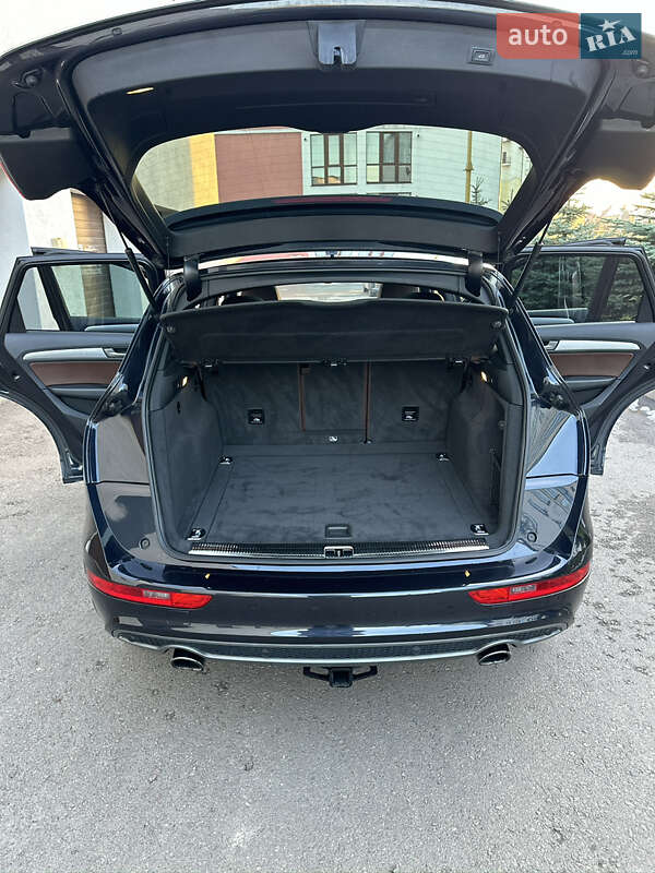 Внедорожник / Кроссовер Audi Q5 2016 в Ровно